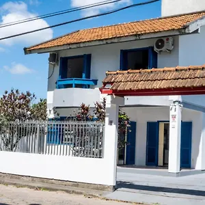  Сasa de vacaciones Casa Azul - A 70 Metros Da Areia Da Dos Ingleses - 6 Pessoas Brasil