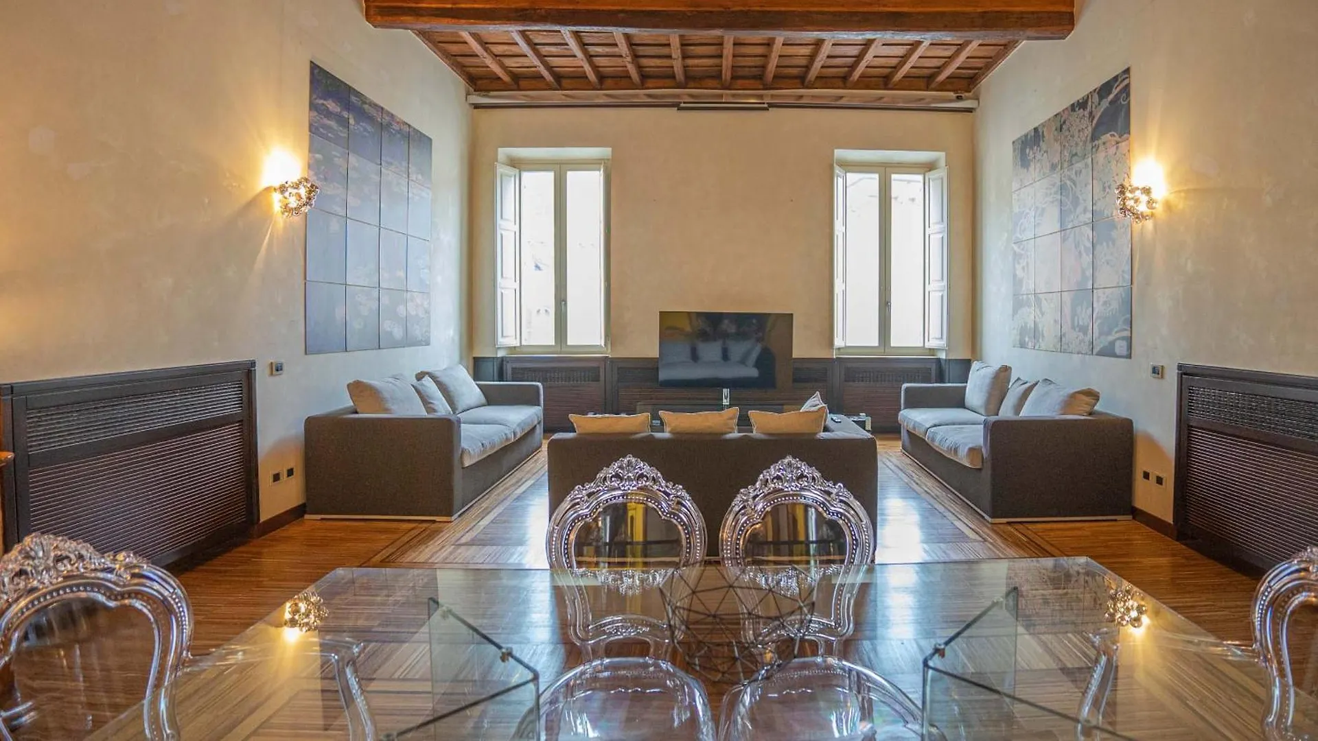 Piazza Venezia Charming Apartments With View Rome