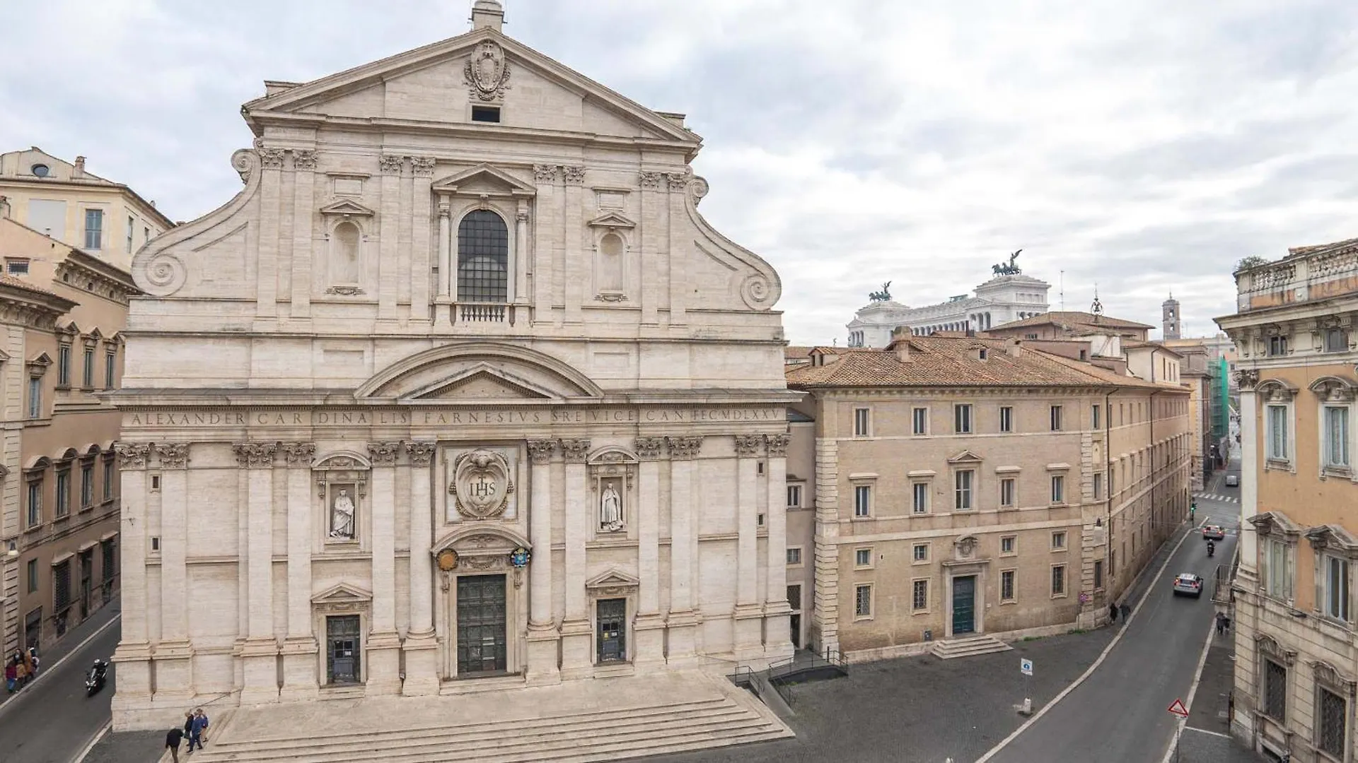 Piazza Venezia Charming Apartments With View Roma